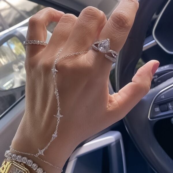 Sirius Bezel Şahmeran