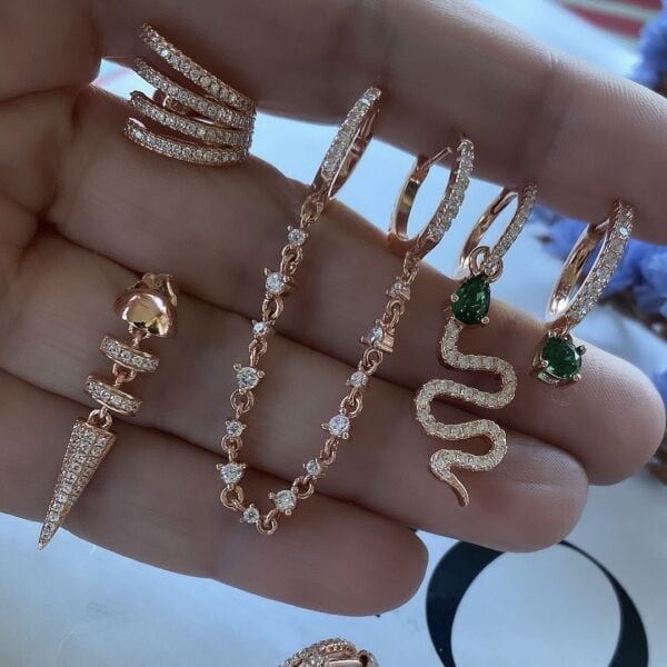 Yeşil Drop Serpent Küpe 2