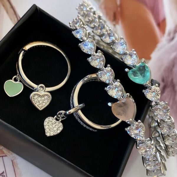 Double Kalp Charm Yüzük